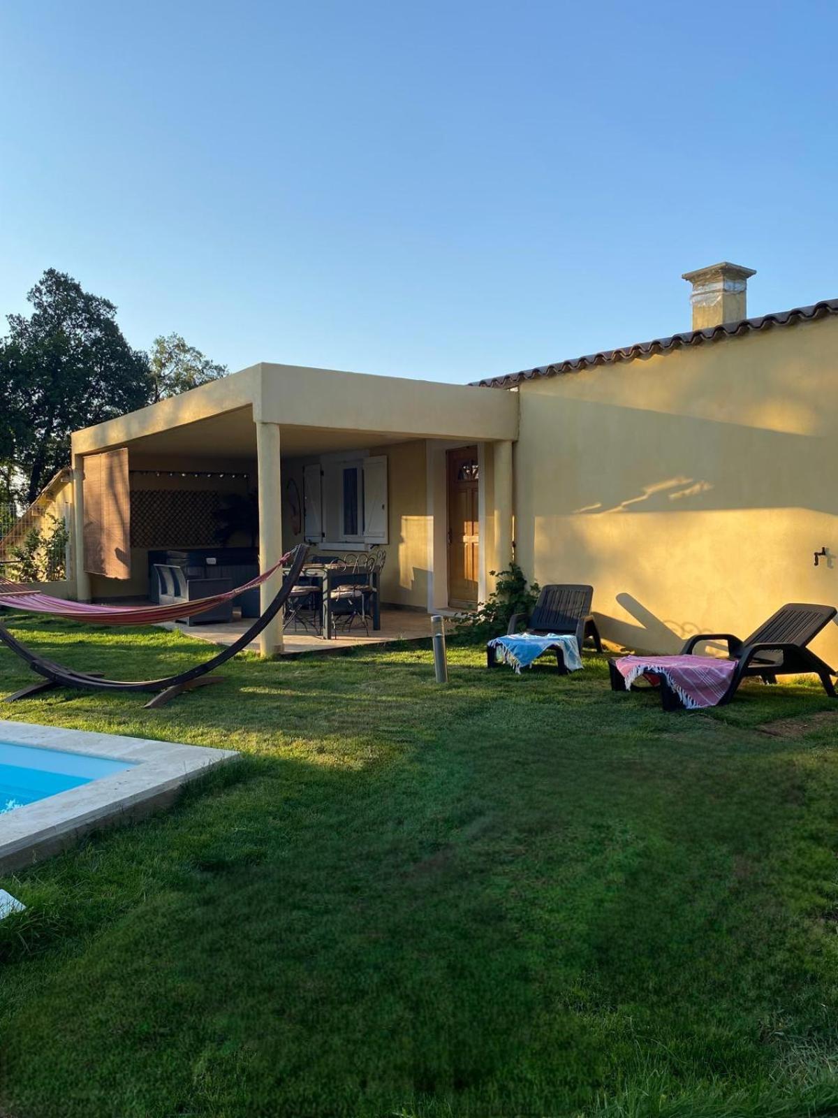 Agreable Rez De Jardin Avec Piscine Et Jacuzzi Appartement Cervione Buitenkant foto