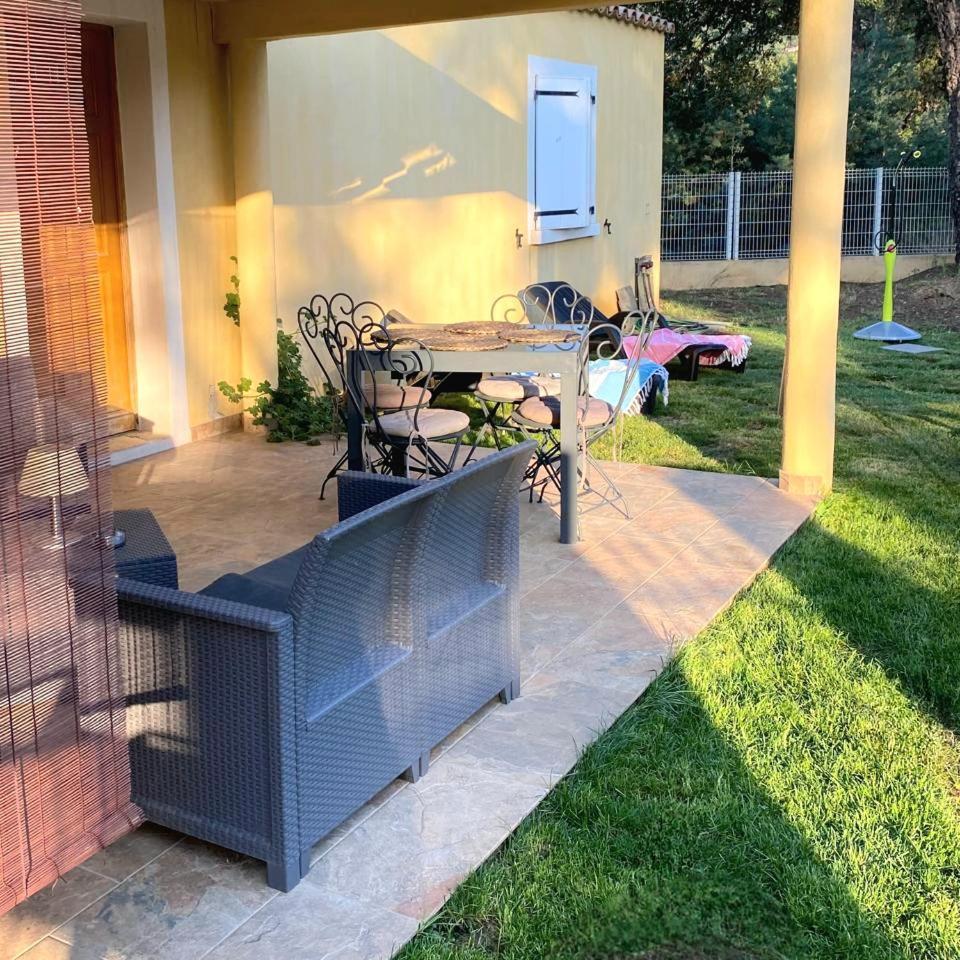 Agreable Rez De Jardin Avec Piscine Et Jacuzzi Appartement Cervione Buitenkant foto
